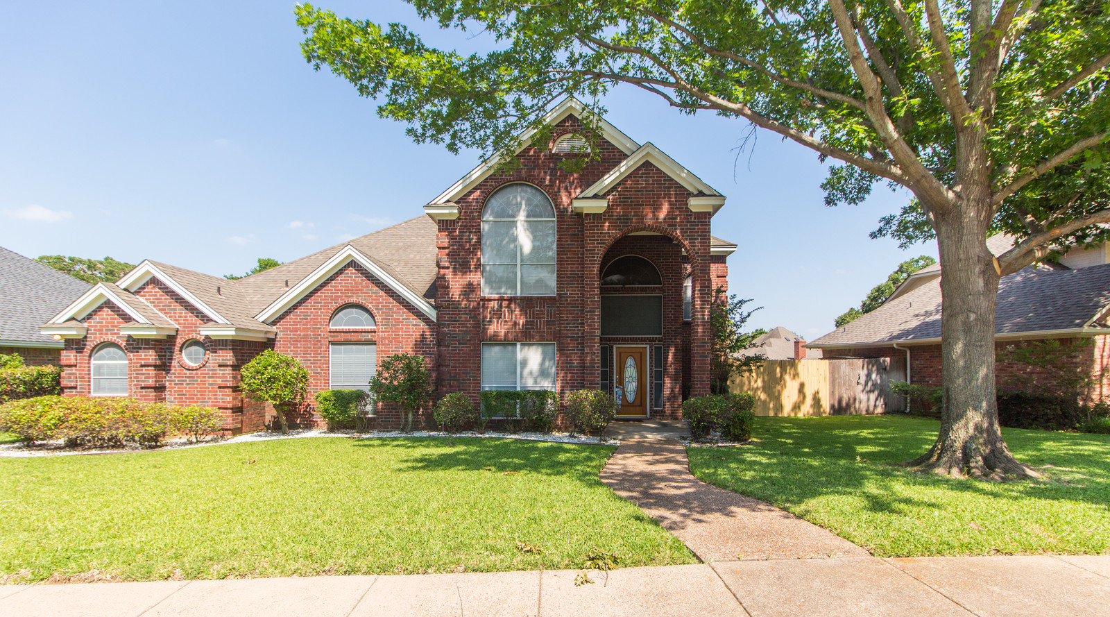 写真:Cat Mountain Trl, Keller, TX