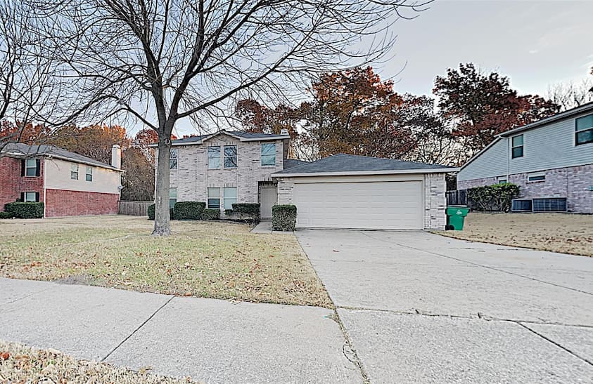 写真:Bluff Creek Ln, McKinney, TX