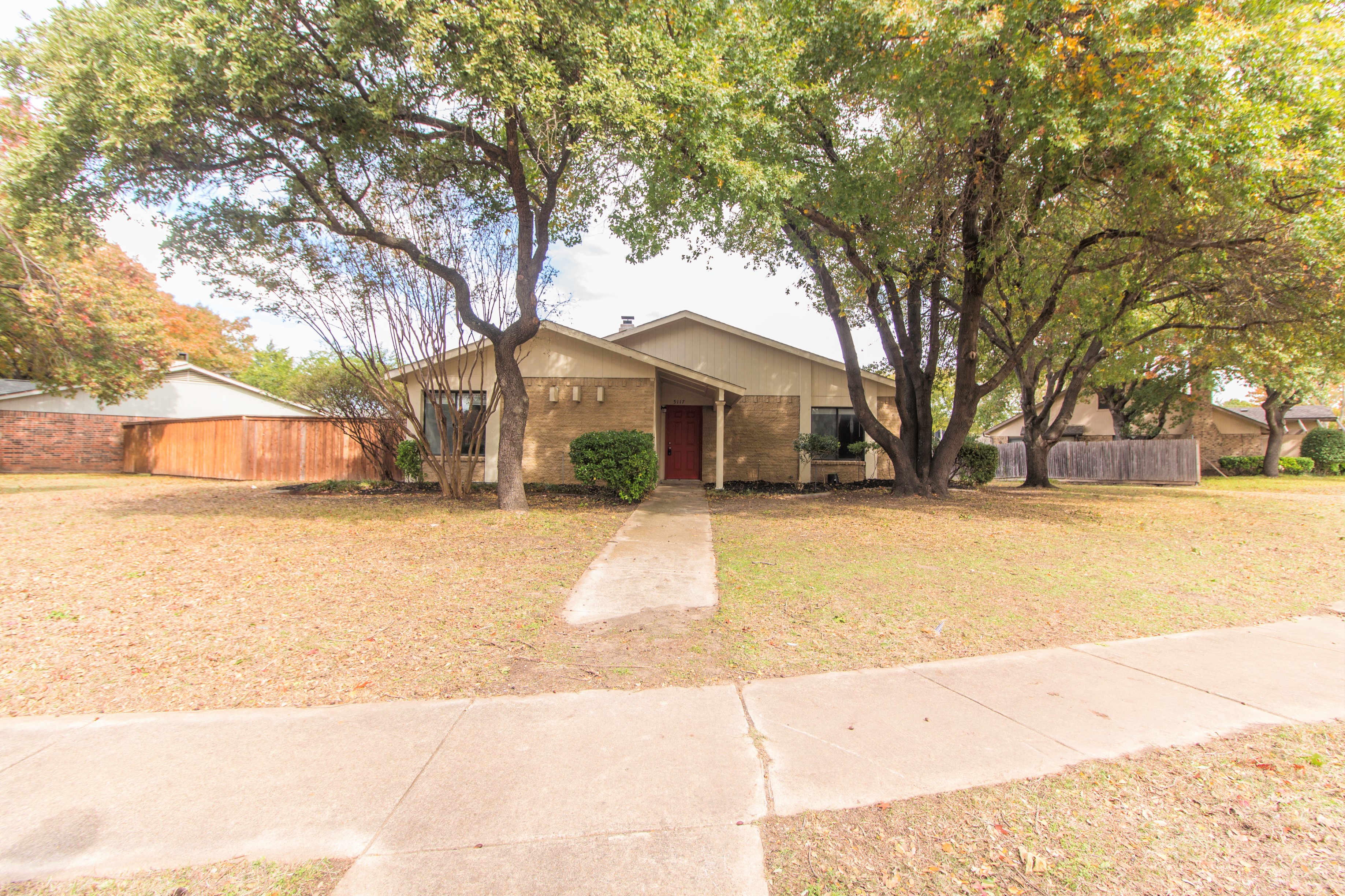 写真:Gallahad Dr, Garland, TX