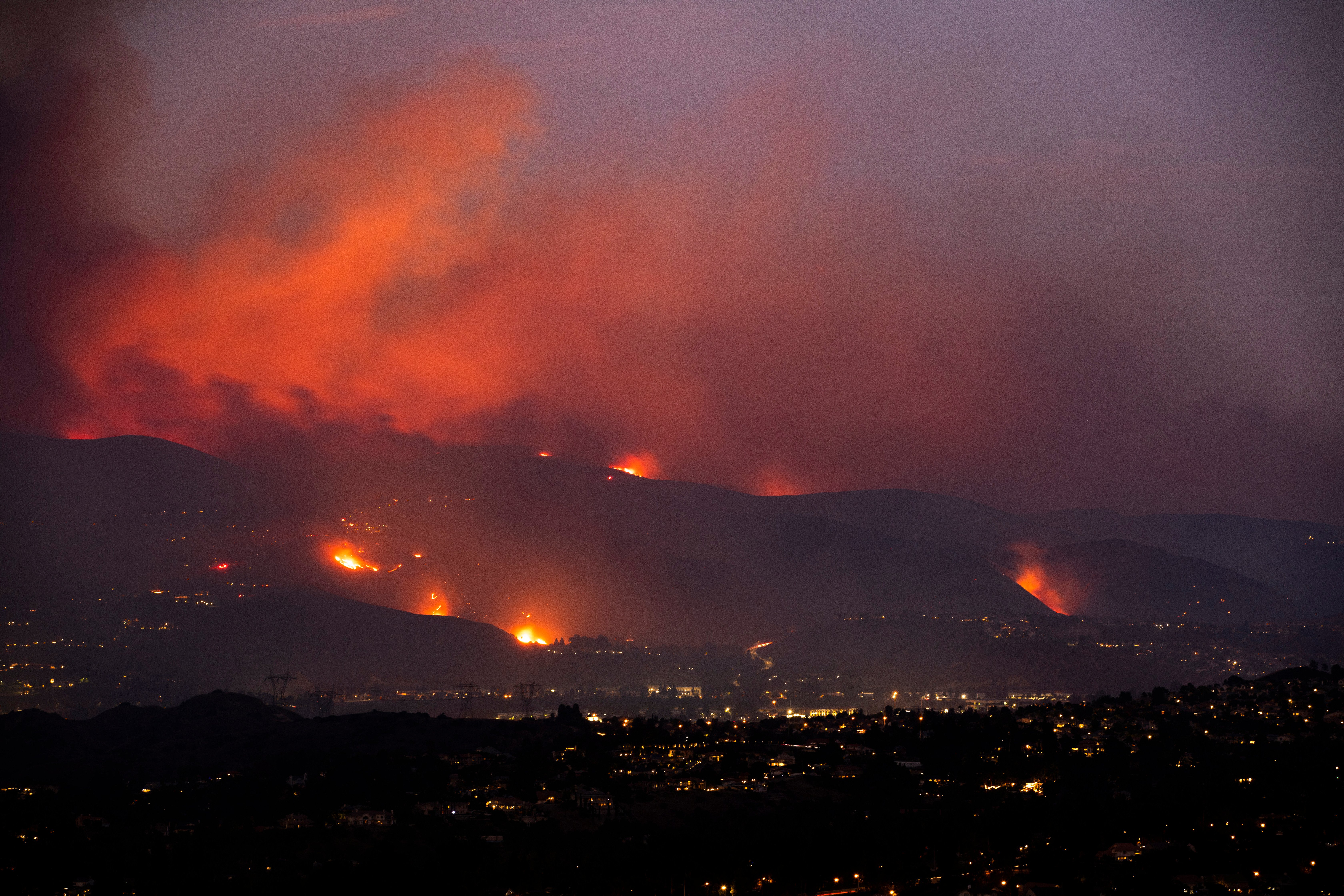 ロサンゼルスの山火事は不動産市場に何をもたらすか？ 2018年に同州で発生した「キャンプ・ファイア」との決定的な差異 イメージ画像